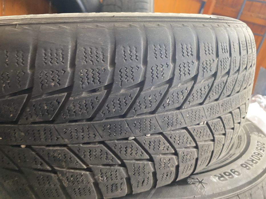 Продам резину зимнюю