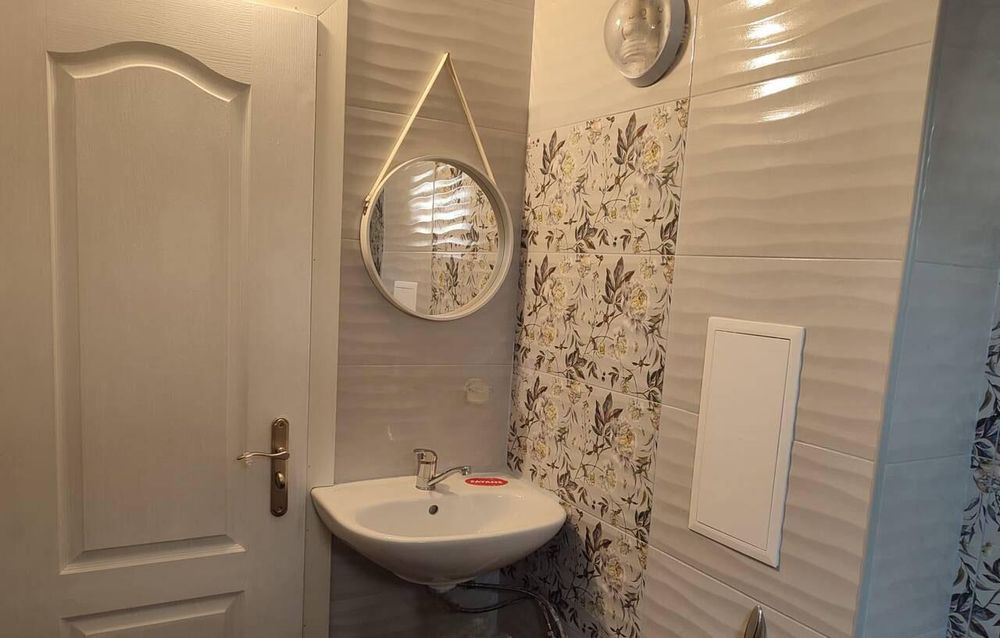 Дава се под наем Двустаен апартамент в Бургас, Меден рудник - зона А - 73 кв.м за 290.7 € - Снимка #6