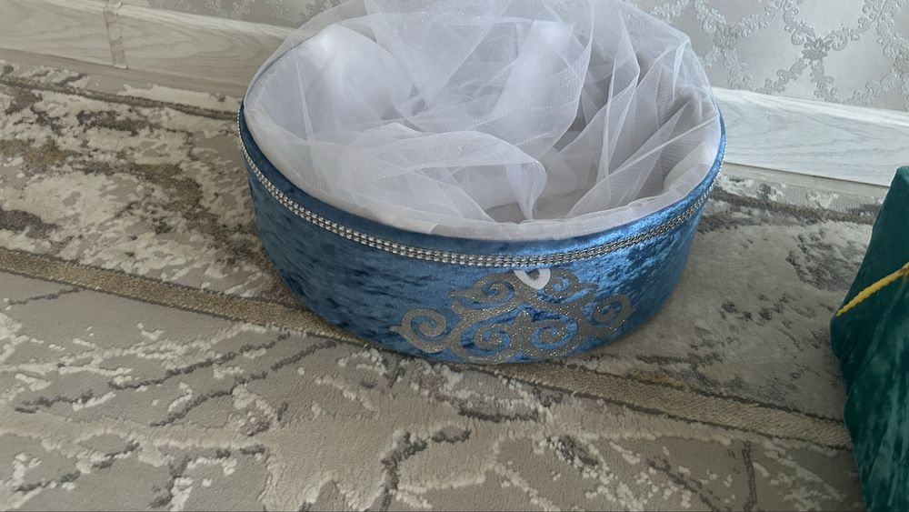 Продам корзины новые