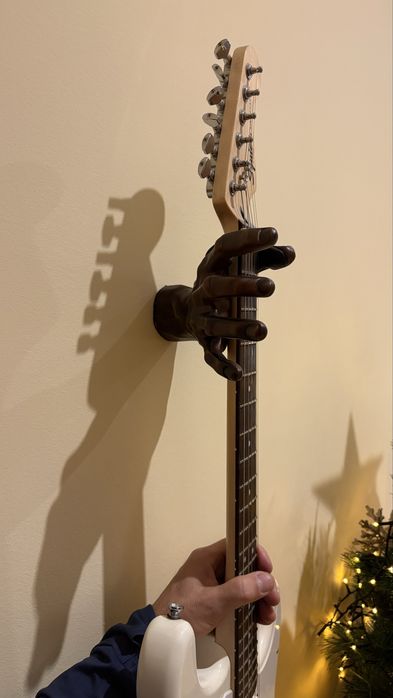 Vand stativ perete pt chitara