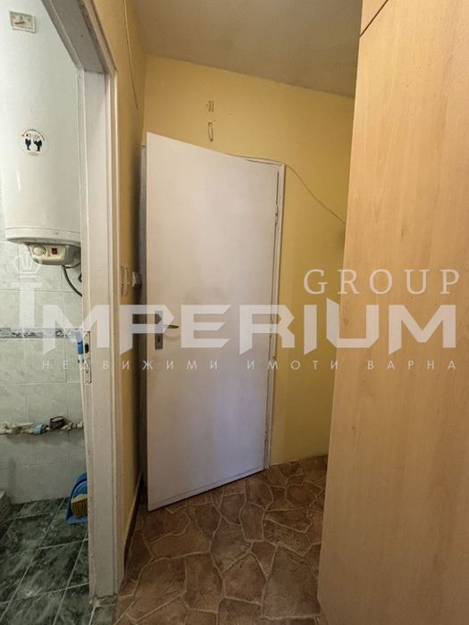 Дава се под наем Едностаен апартамент в Варна, Левски - 20 кв.м за 229.5 € - Снимка #4