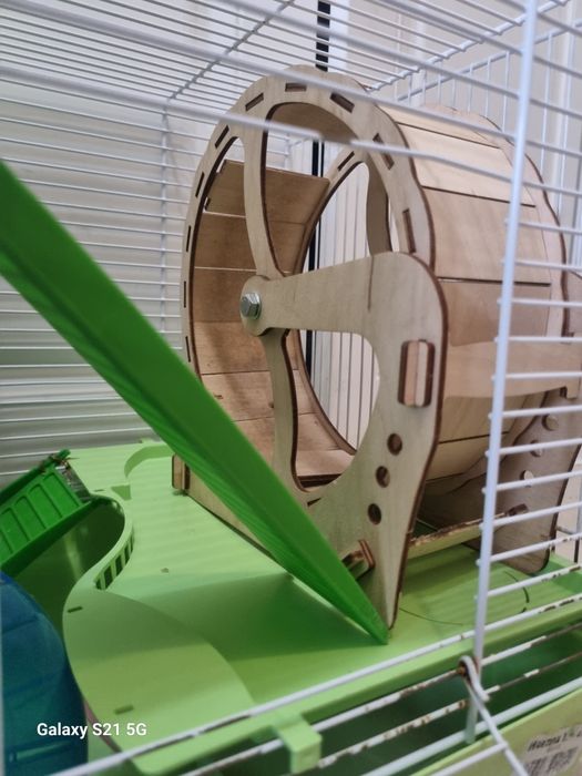 Продам клетку для хомячка +еда