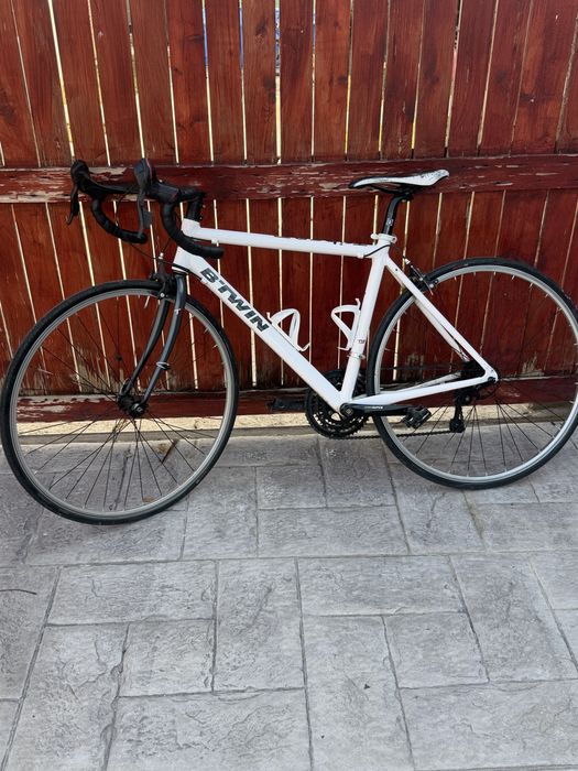 Bicicleta Cursiera B-Twin Rotile 28