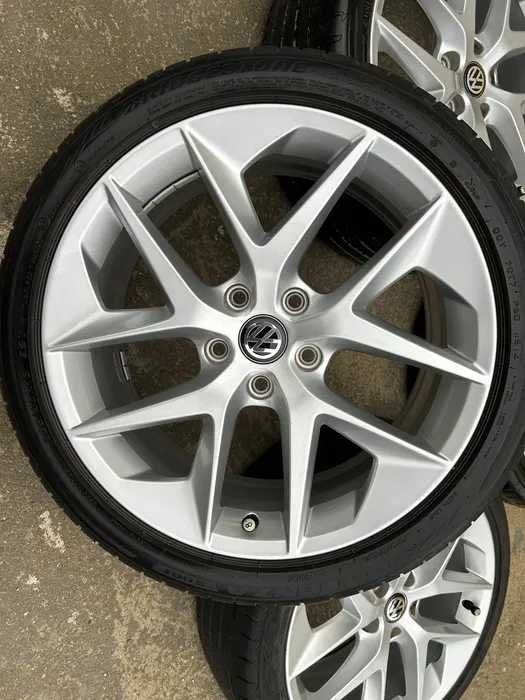 лети джанти 7.5J x 18 ; 5/112 ; ET 51 (Skoda Seat VW) с нови летни гуми 225/45 Viking Protech Newgen