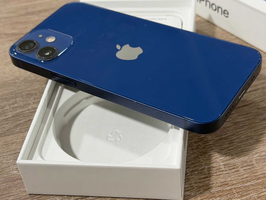 iPhone 12 mini Като нов!