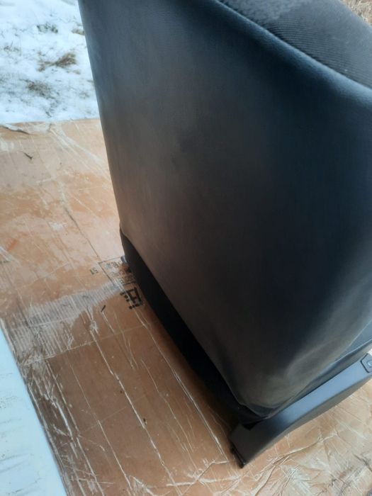 Сиденье  на " Лада ларгус".