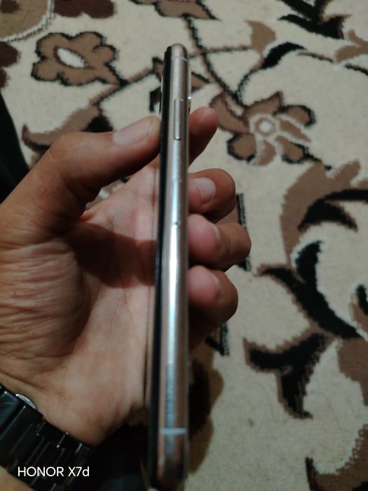 Iphone x kafolati bilan
