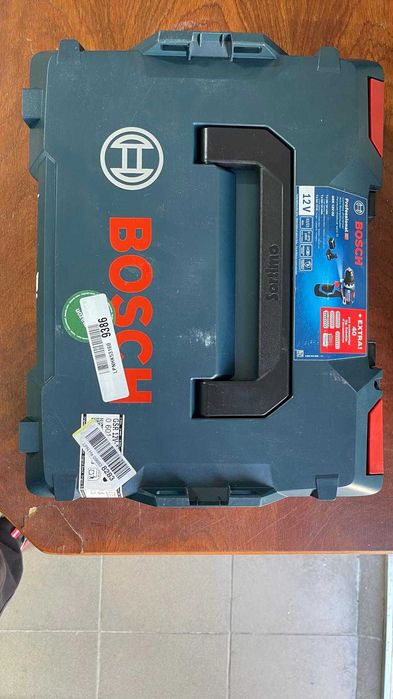 Filetanta Bosch Professional GSR 12V-32 de 12 V (motor fără perii, cu baterie de 4,0 Ah, GAL 12V-20, accesorii, L-BOXX)