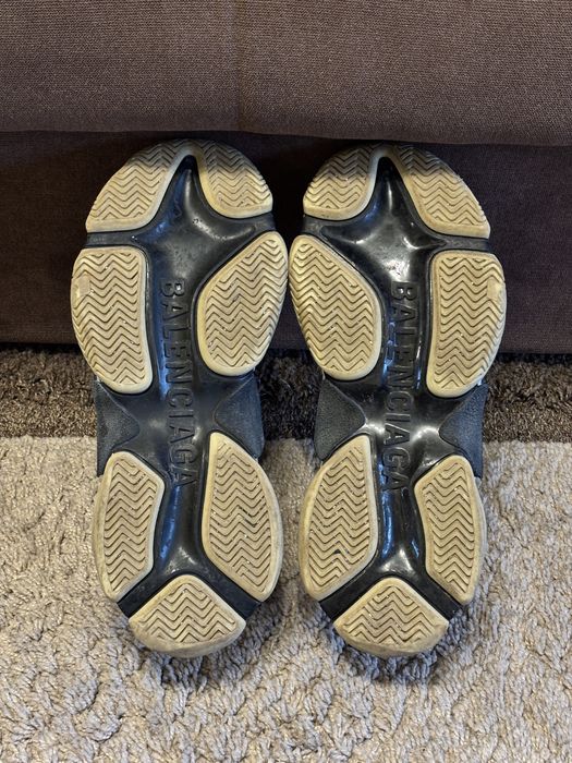 Кроссовки Balenciaga Triple S 42