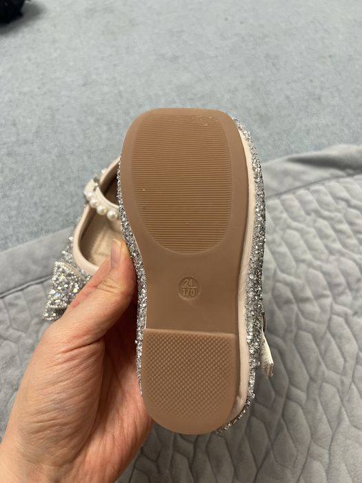 Детские туфельки