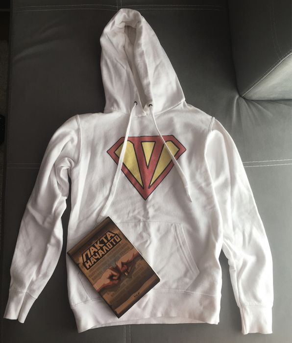 Дамски суитчър Venata + Книгата “Пакта началото”