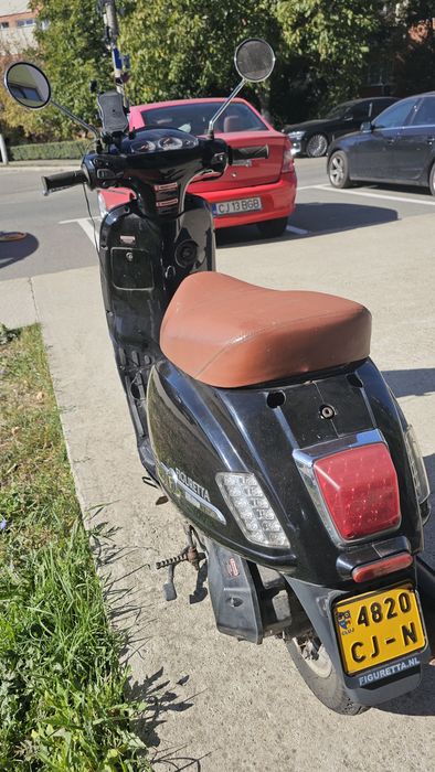 Scuter Figuretta bravo 50cc