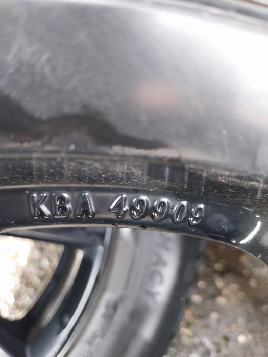 Set jante + cauciucuri vară + compresor Opel Astra K 2016