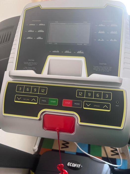 Banda de alergat electrica EcoFit
6145ZC