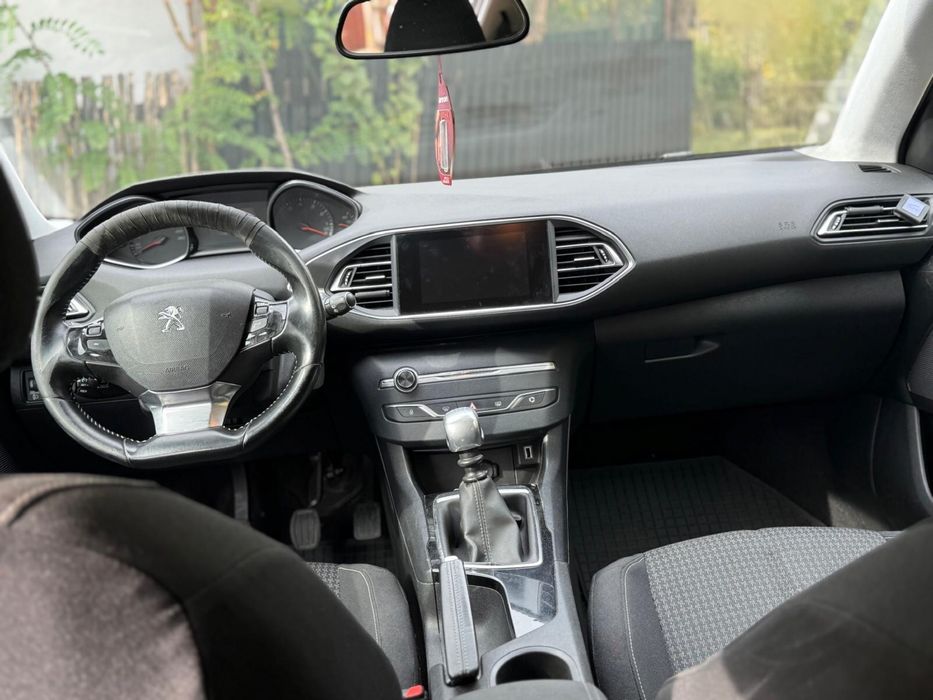 PEUGEOT 308 2019 — imagine 3
