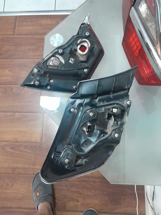 Продам фонари на CAMRY 55