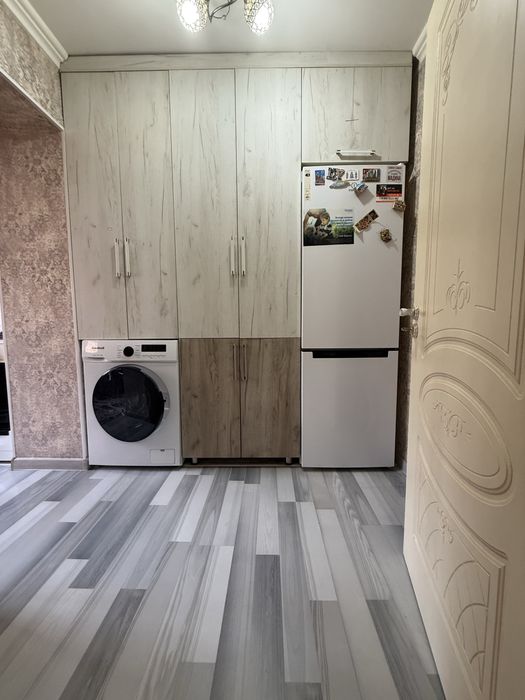 Ареда Юнусабад 3/3/5 кирпич 2/6 балкон ор/р Карзинка сампи