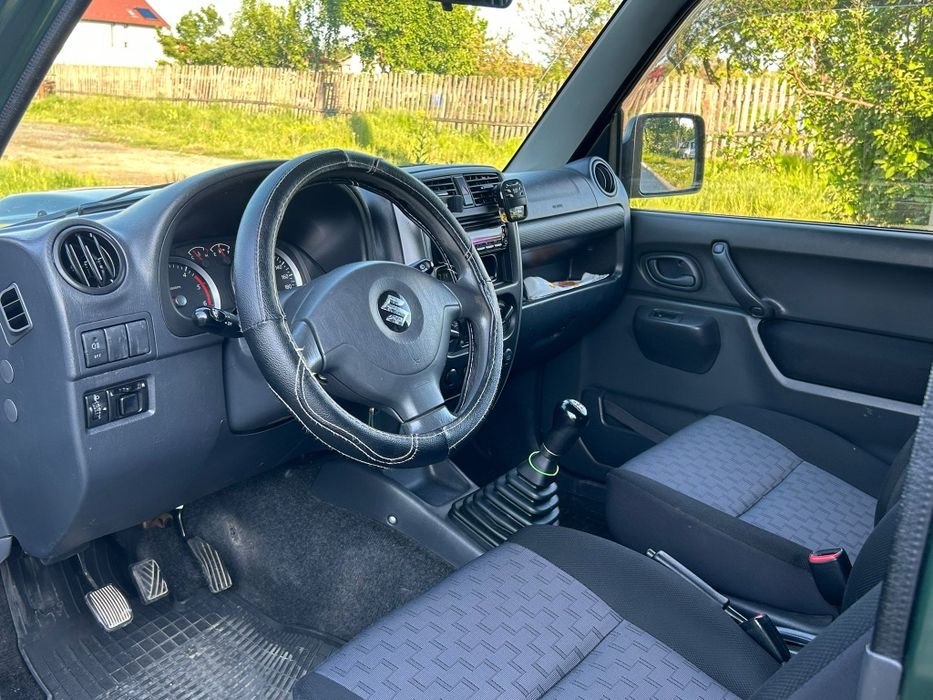 Vând Suzuki JIMNY  1.5 Diesel