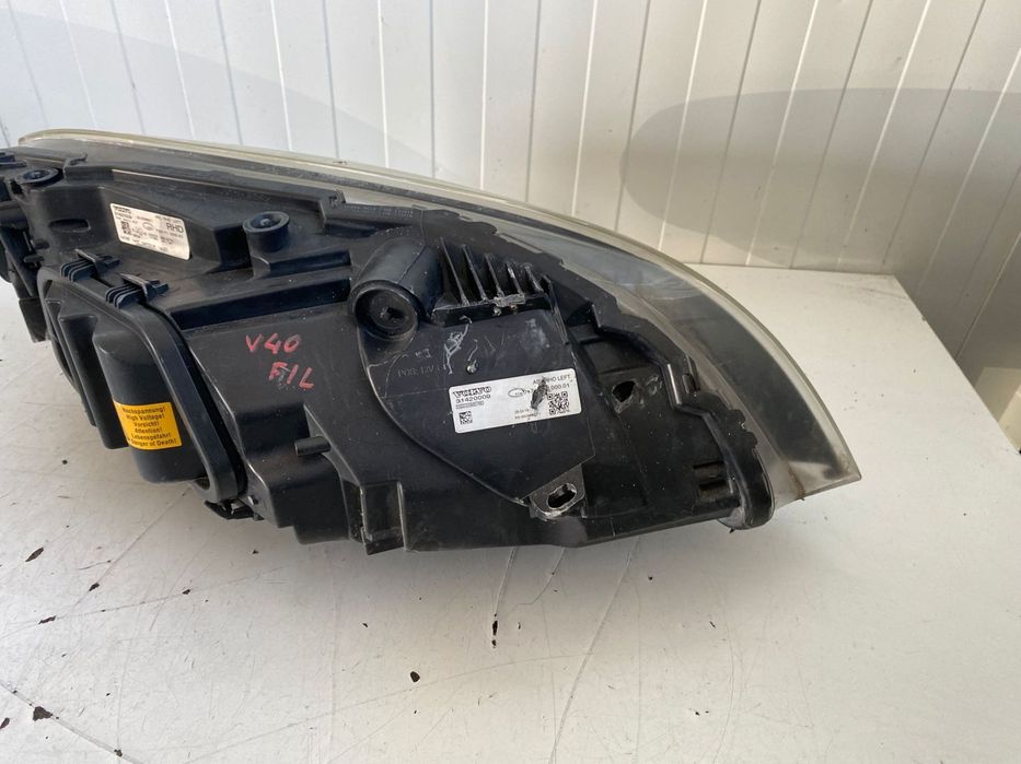 Far stanga xenon RHD Volvo V40 31420009
