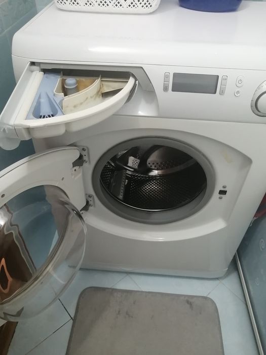 Продам стиральную машину