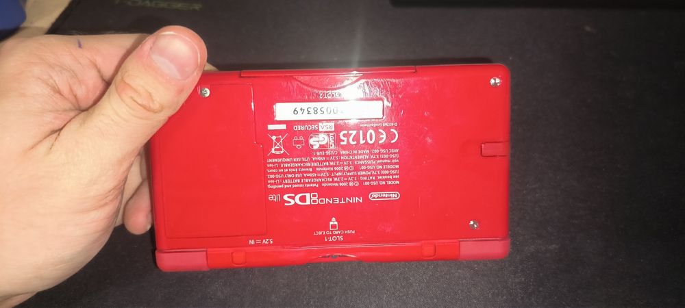 Nintendo ds lite roșu în stare de buna