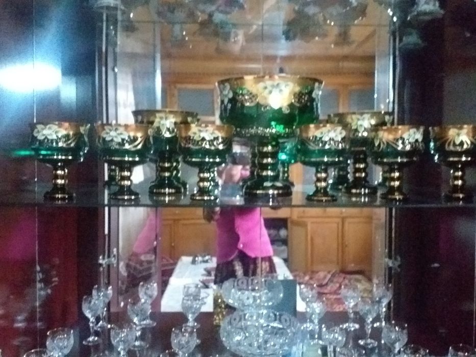 Mehmonhona uchun stenka