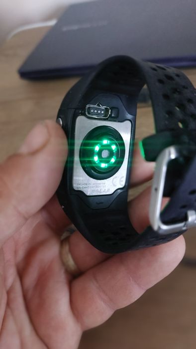 Ceas/bratara fitness HR Polar M430