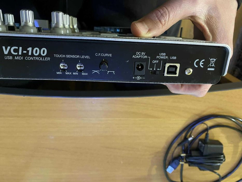 Vestax VCI 100 DJ Контролер