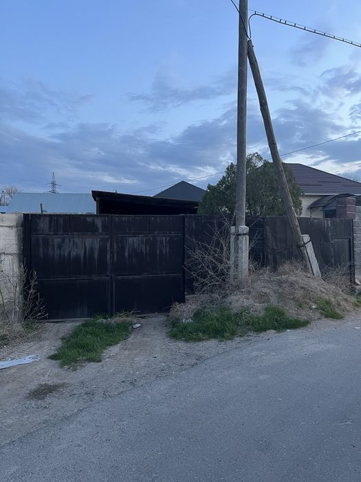 Участок в городе