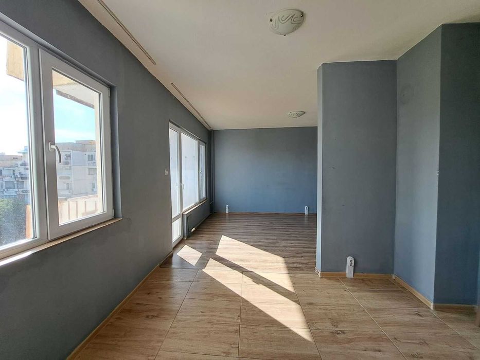 Продава се Тристаен апартамент в Пловдив, Тракия - 86 кв.м за 771 €/кв.м - Снимка #10