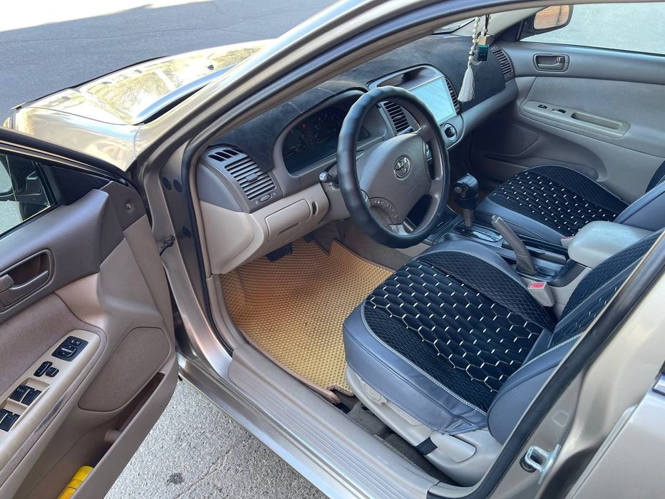 Продам камри 30ку