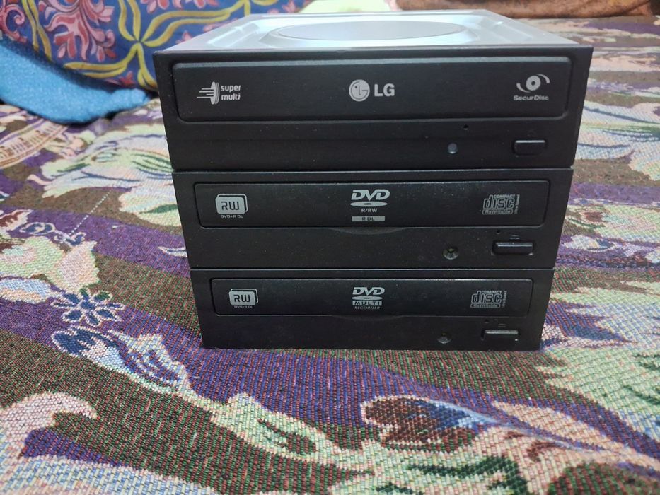 DVD приводы компьютерные