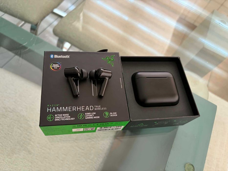 Геймърски слушалки Razer Hammerhead True Wireless Earbuds (2nd Gen)