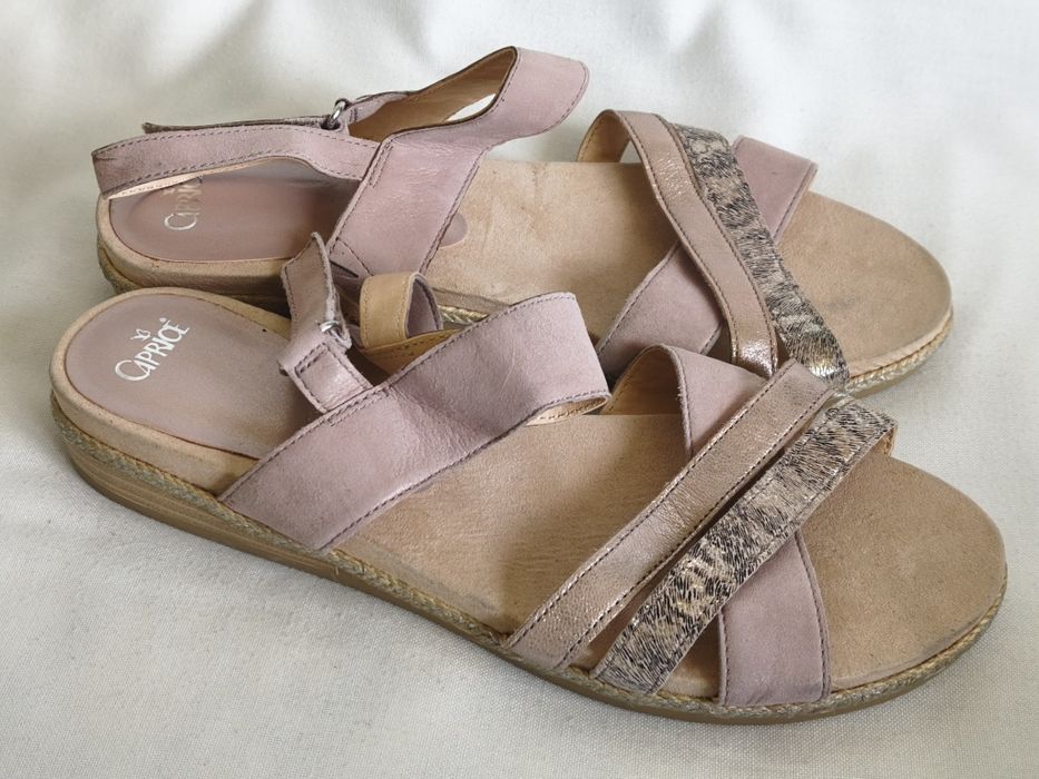 Caprice, нови сандали естествена кожа, номер 41