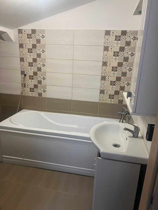vanzare/inchiriere garsoniera