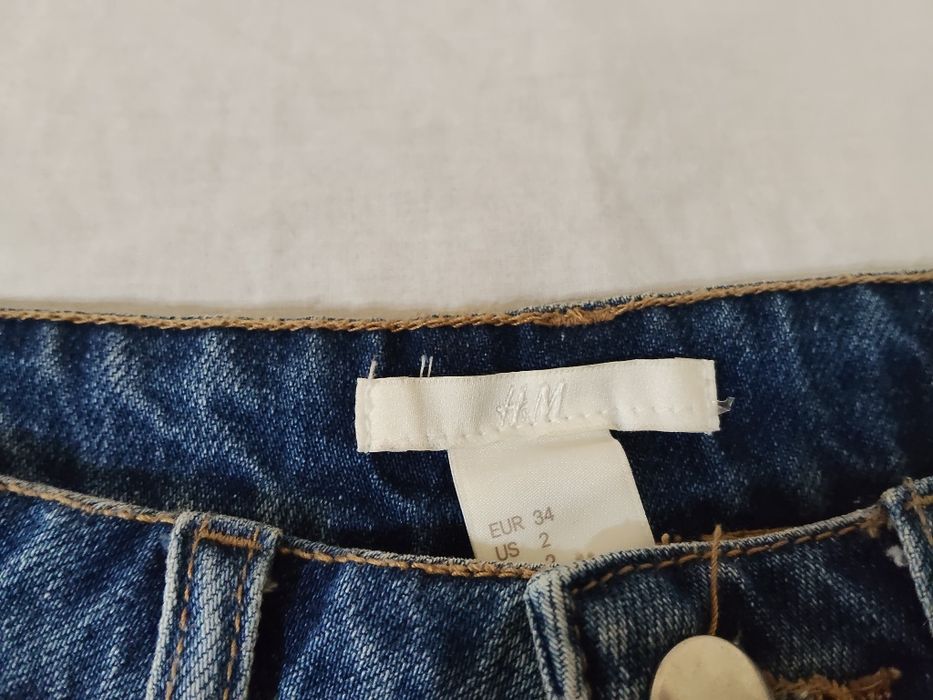 Pantaloni scurți H&M mărimea 34