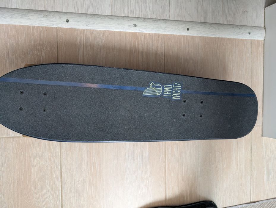 Skateboard cruiser Landyachtz