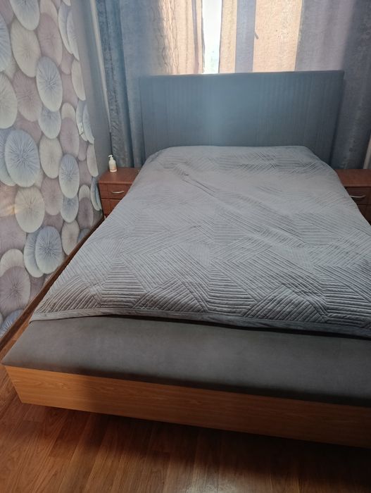 Продам кровать двуспальная