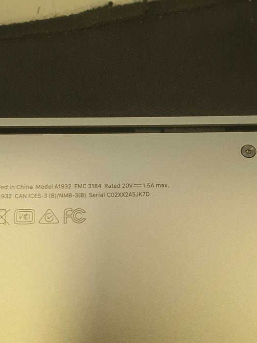 Apple MacBook Air A1932 (2019)
