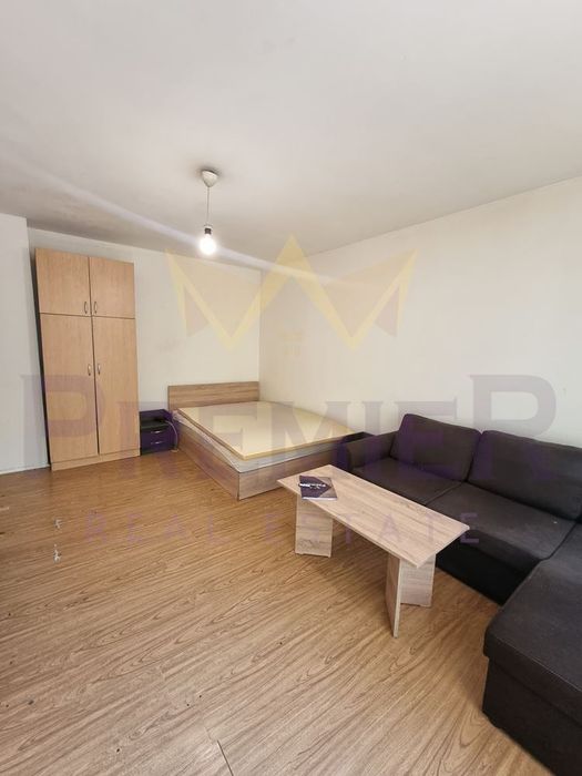 Дава се под наем Двустаен апартамент в Варна, Левски - 40 кв.м за 255 € - Снимка #3