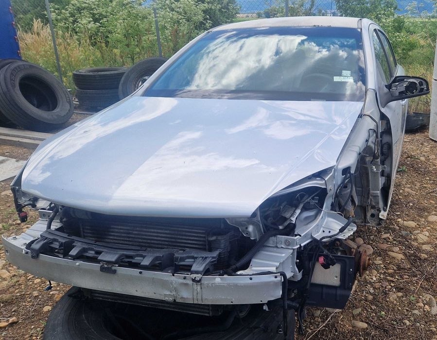 Opel Astra H 2006 1.9 CDTI на части