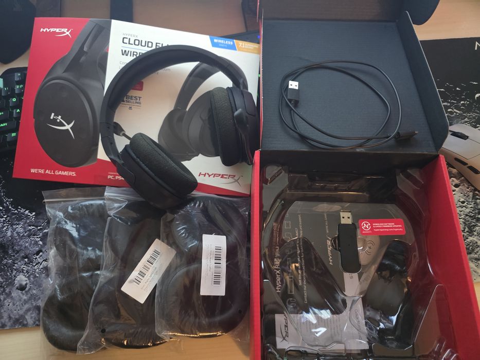 Casti gaming wireless HyperX Cloud Flight S
