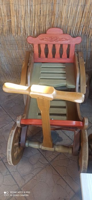 Vând Pinocchio din lemn, deosebit