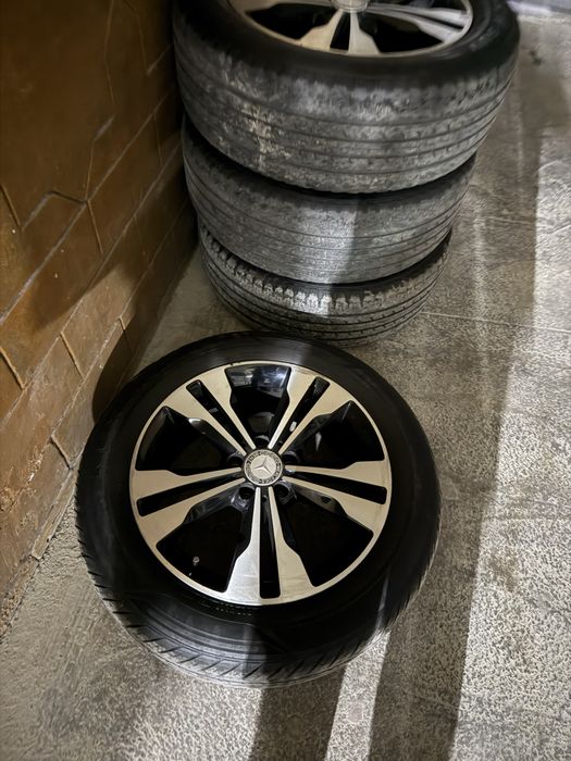 Mercades  Diska sotiladi  R  18