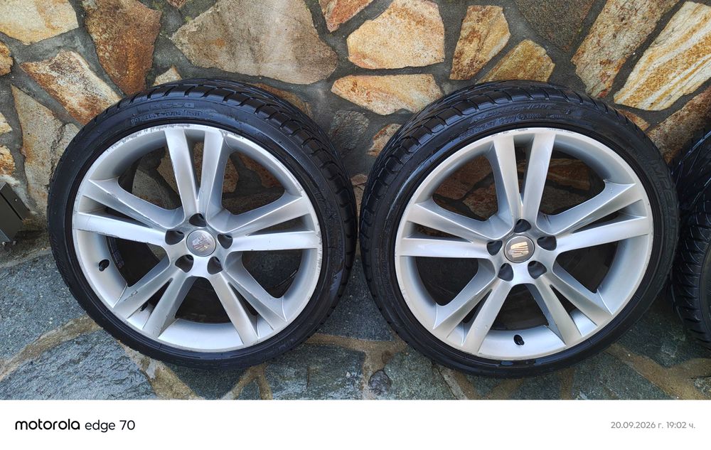 Оригинални 17" алуминиеви джанти 5x100 (Seat, VW, Skoda, Audi) + Гуми