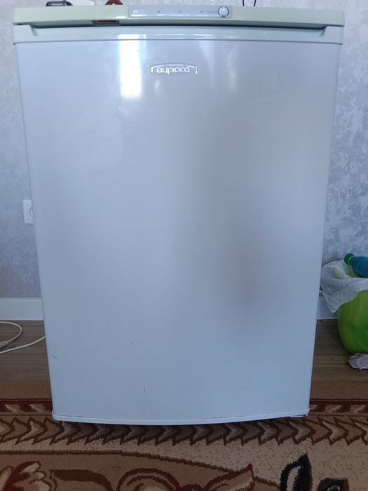 Продаётся морозильник.