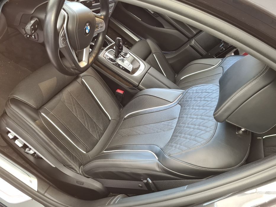 interior bmw 730 g11