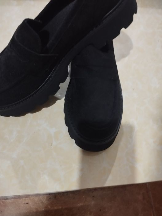 Pantofi noi de piele ecologica întoarsă