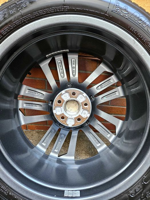 Лети джанти AUDI S Q5 20"