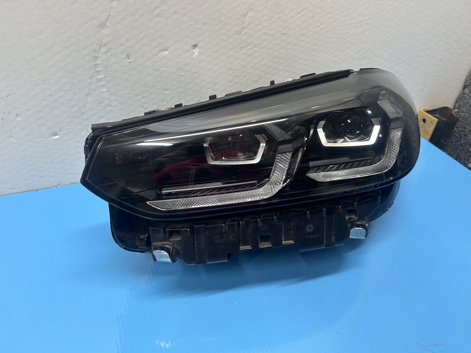Far Bmw X3 G01 X4 G02 LCI led adaptiv Shadow Line stanga 2022-2024